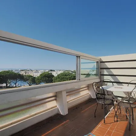 Charmant, Terrasse, Parking - 4 Pers. - Fr-1-874-78 Le Grau-du-Roi